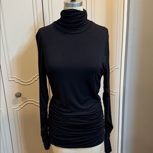 Soft Surroundings Black ruched Long Sleeve Tunic Top